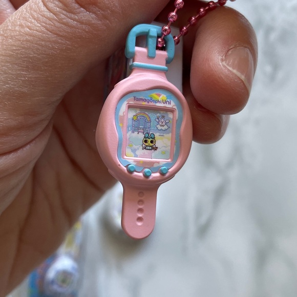 Bandai - Tamagotchi GASHAPON Keychain/badge LOT - Picture 11 of 11